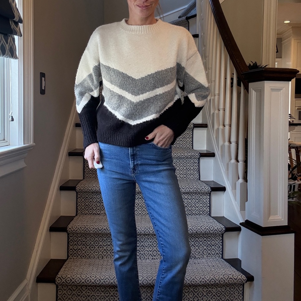 Chevron Pattern Sweater - image 1